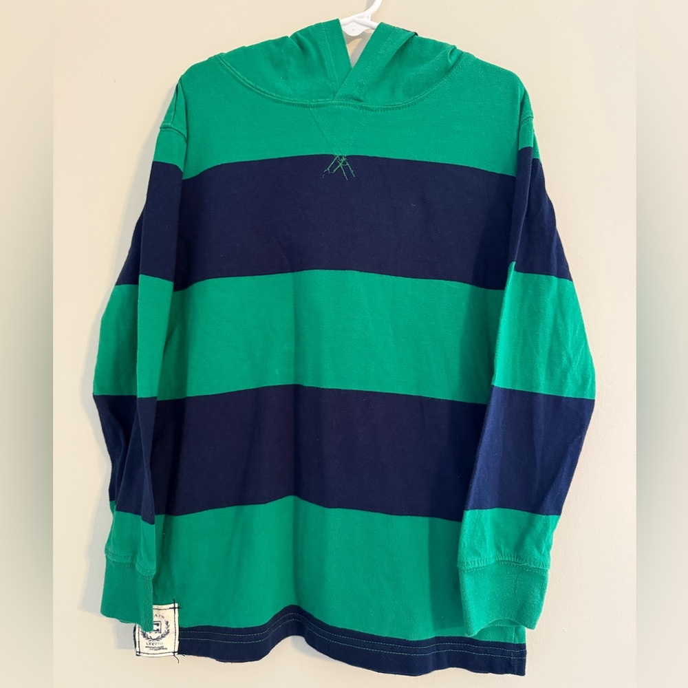 Chaps boys hooded long sleeve pullover.  Size 6.